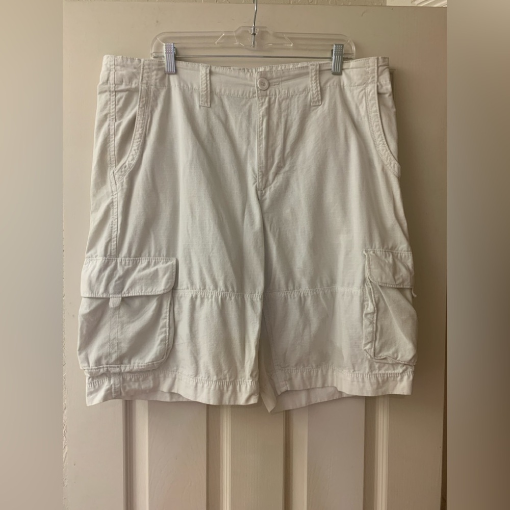 Urban Pipeline Cream Cotton Shorts